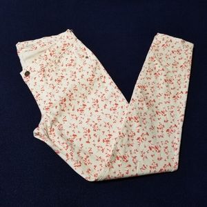 Old Navy Floral Print Rockstar Super Skinny Jeans The Classic Five-Pocket Style